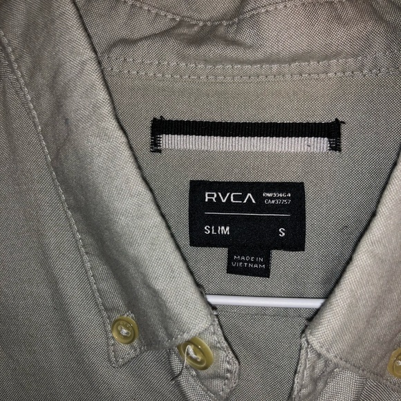 RVCA shirt - Picture 3 of 3